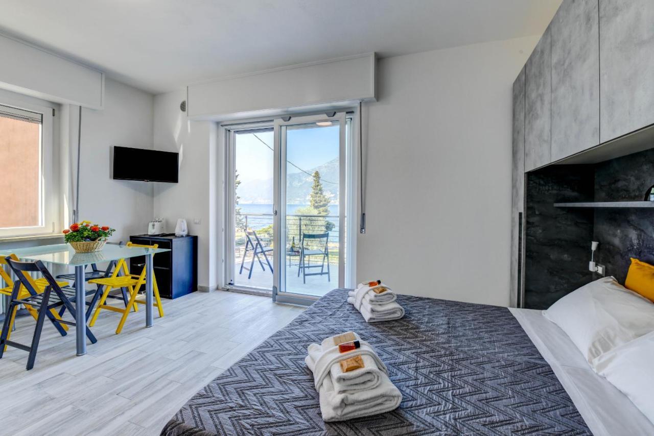 Studio Baldo - Brenzone Holiday Apartments ภายนอก รูปภาพ